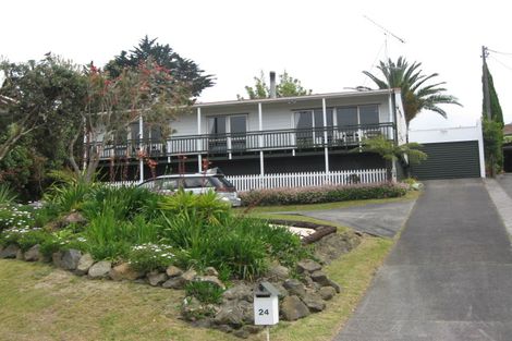 Photo of property in 24 Layton Road, Manly, Whangaparaoa, 0930