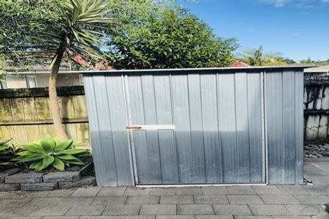 Photo of property in 34 Milan Drive, Glen Eden, Auckland, 0602