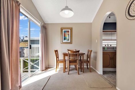 Photo of property in 72 Pegasus Drive, Sunnybrook, Rotorua, 3015