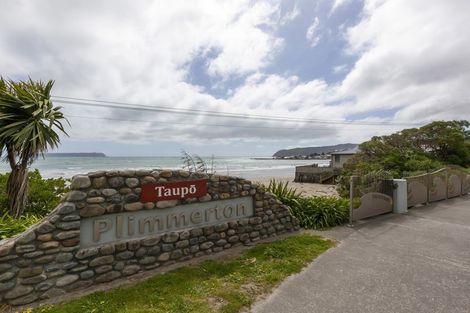 Photo of property in 4/1-4 School Road, Plimmerton, Porirua, 5026