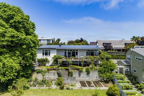 Photo of property in 5 Lighthouse Road, Bluff Hill, Napier, 4110