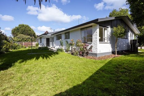 Photo of property in 21 Heaphy Place, Casebrook, Christchurch, 8051