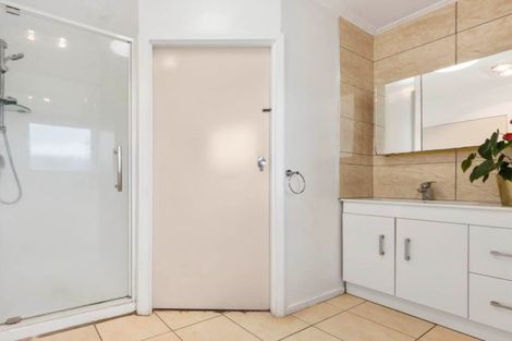 Photo of property in 1/45 The Avenue, Lynfield, Auckland, 1042