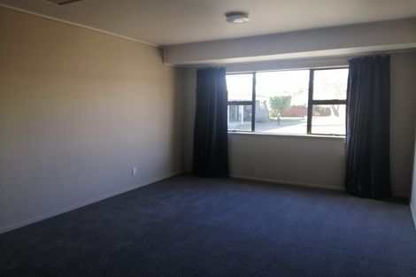 Photo of property in 2/7 Kathleen Place, Rainbow Point, Taupo, 3330