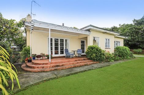 Photo of property in 21 Te Aute Road, Havelock North, 4130