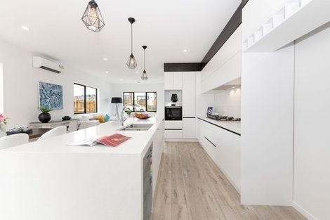 Photo of property in 58 Cooladawson Drive, Flat Bush, Auckland, 2019