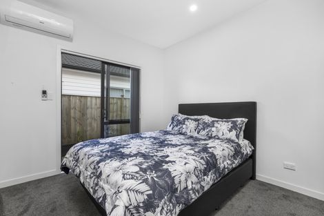 Photo of property in 16 Black Beech Crescent, Takanini, 2110