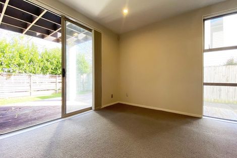 Photo of property in 3 Windfola Parkway, Takanini, 2112
