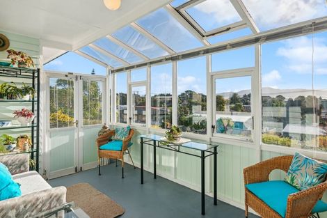 Photo of property in 8 Francis Road, Paraparaumu Beach, Paraparaumu, 5032