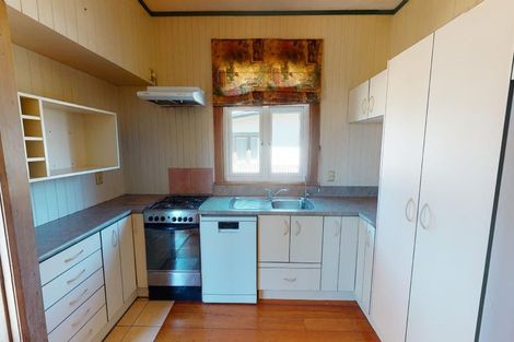 Photo of property in 48 Manson Street, Terrace End, Palmerston North, 4410