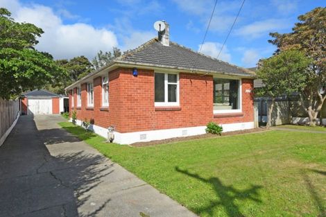 Photo of property in 1172 Taita Drive, Taita, Lower Hutt, 5011