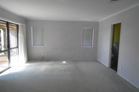 Photo of property in 20 Libnai Avenue, Clover Park, Auckland, 2019