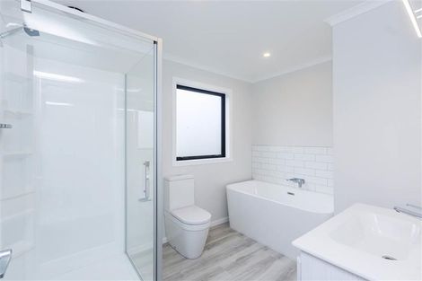 Photo of property in 1 Fitch Lane, Wallaceville, Upper Hutt, 5018