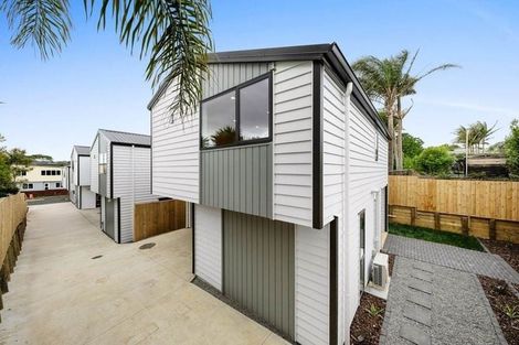Photo of property in 1/69 Andrew Road, Howick, Auckland, 2010