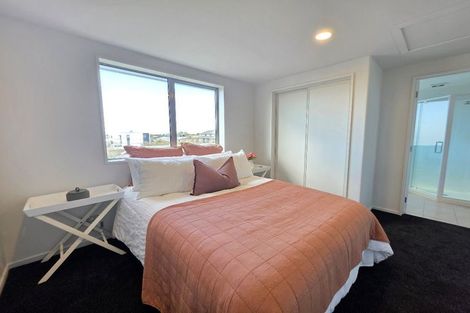 Photo of property in 172c Edgeware Road, Edgeware, Christchurch, 8013
