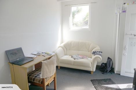 Photo of property in 38 Lanigan Street, Birkdale, Auckland, 0626