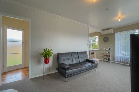 Photo of property in 5 Oxford Street, Tirau, 3410