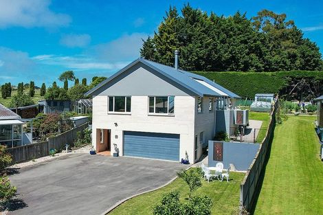 Photo of property in 4 Leven Street, South Hill, Oamaru, 9400