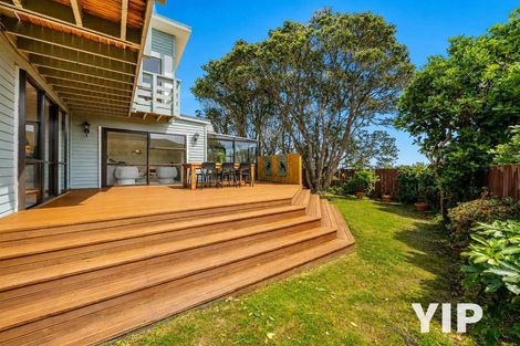 Photo of property in 11 Kau Kau Way, Ngaio, Wellington, 6035