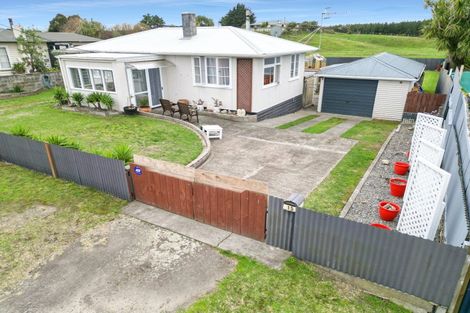 Photo of property in 15 Andrews Street, Foxton Beach, Foxton, 4815
