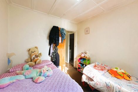 Photo of property in 11 Kakapo Place, Taihape, 4720