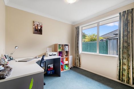Photo of property in 9 Blarney Place, Casebrook, Christchurch, 8051