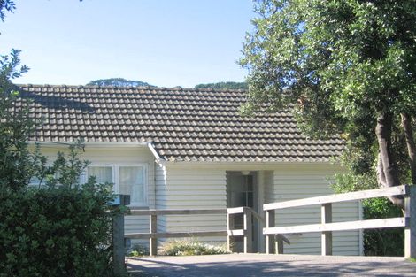 Photo of property in 8 Leveson Street, Strathmore Park, Wellington, 6022