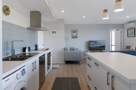 Photo of property in 24 Eagleview Rise, Welcome Bay, Tauranga, 3175