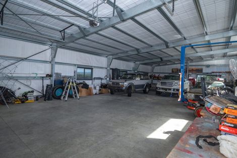 Photo of property in 32 Royd Road West, Makauri, Gisborne, 4071