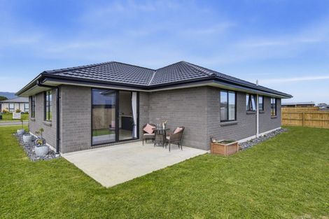 Photo of property in 42 Tainui Street, Levin, 5510