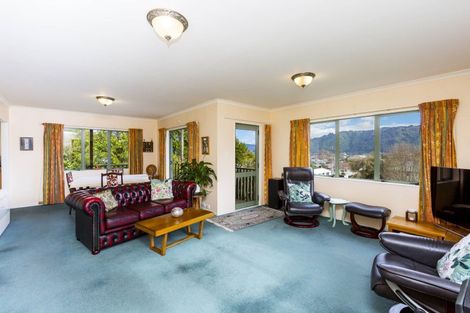 Photo of property in 20a Norana Road, Maoribank, Upper Hutt, 5018