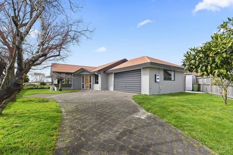 Photo of property in 13 Drake Place, Fairview Downs, Hamilton, 3214