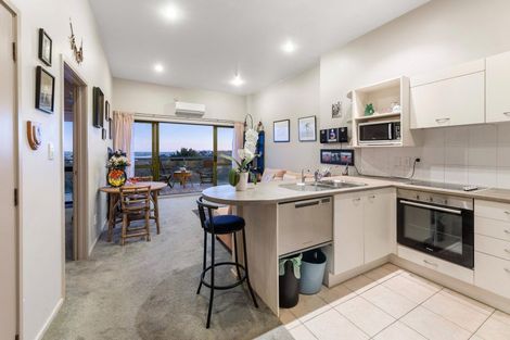 Photo of property in Mokoia Ridge, 1g/68 Mokoia Road, Birkenhead, Auckland, 0626