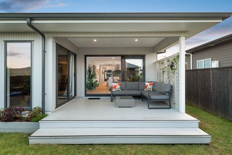 Photo of property in 48 Reel Road, Waihi Beach, 3611