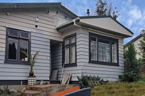 Photo of property in 11 Bernard Street, Pukemiro, Ngaruawahia, 3771