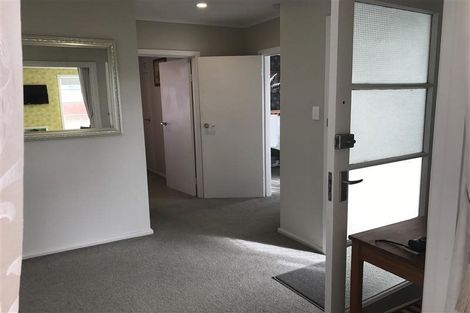 Photo of property in 10 Carbine Road, Mount Wellington, Auckland, 1060