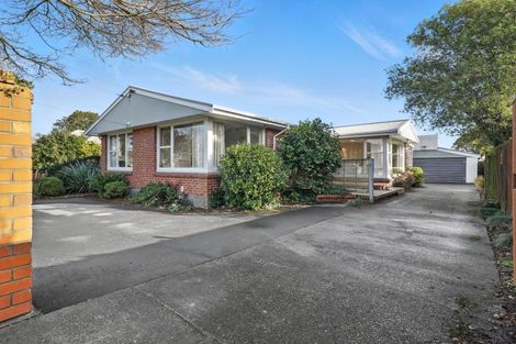 Photo of property in 215 Greers Road, Bryndwr, Christchurch, 8053