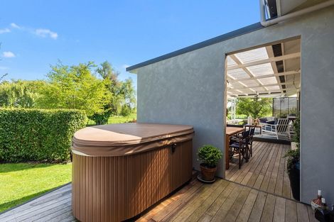 Photo of property in 1/1972 Kakaramea Road, Ngahinapouri, Hamilton, 3290