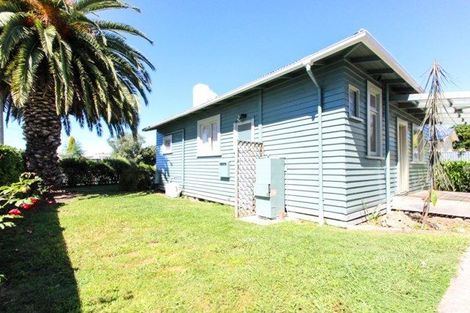 Photo of property in 1112 Caroline Road, Mayfair, Hastings, 4122