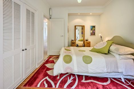 Photo of property in 412 Evans Bay Parade, Hataitai, Wellington, 6021