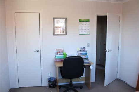 Photo of property in 8f Ford Street, Hamilton East, Hamilton, 3216