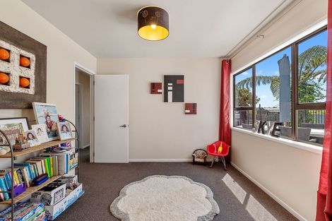 Photo of property in 29 Lingham Crescent, Torbay, Auckland, 0630