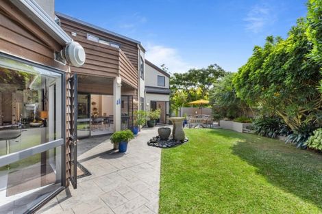 Photo of property in 3 Scorpio Place, Windsor Park, Auckland, 0632