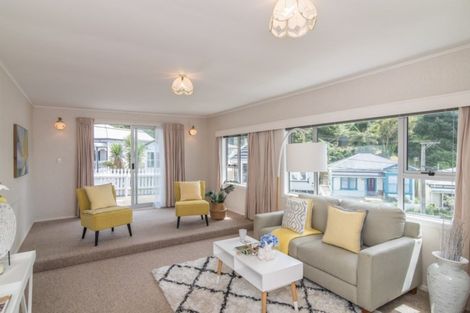 Photo of property in 15 Reuben Avenue, Brooklyn, Wellington, 6021