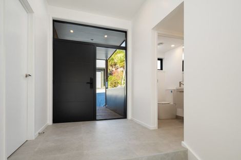 Photo of property in 12a Russell Street, Picton, 7220