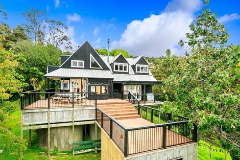 Photo of property in 56 Pinchgut Road, Kaukapakapa, 0873