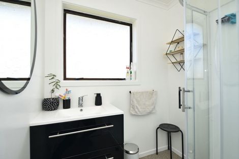 Photo of property in 120 Derwent Crescent, Glengarry, Invercargill, 9810