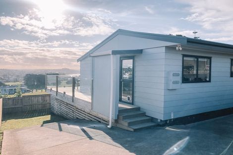 Photo of property in 54b Stanmore Bay Road, Stanmore Bay, Whangaparaoa, 0932