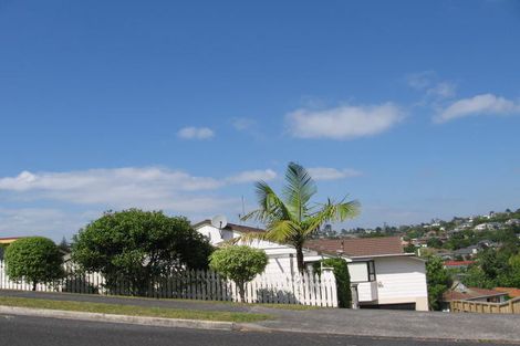 Photo of property in 11 Montclair Rise, Browns Bay, Auckland, 0630
