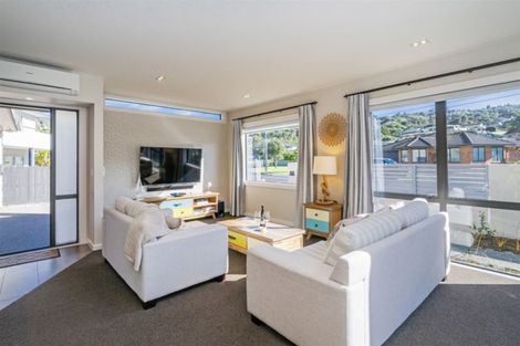 Photo of property in 6 Centennial Drive, Whitianga, 3510